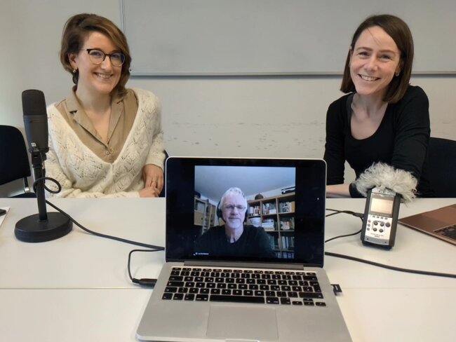 Ivona Kafedjiska (HZB) and Prof. Dr. Luc De Meester (IGB) discuss with moderator Nancy Fischer about diversity and internationalization. 